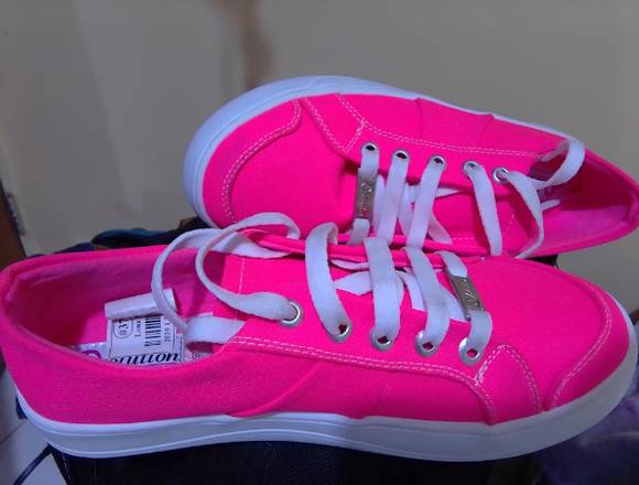 Zapatos Evolutios talla 37 colombianos fucsia en Plaza (Municipio)