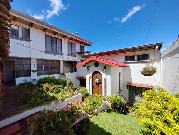 Venta casa grande en Sabanilla Calle El cedral en Montes de Oca (Cantón)