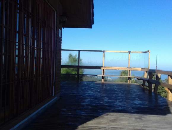 Casa en Parcela Algarrobo