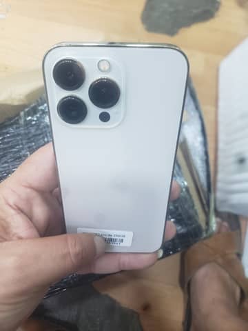Vendo iPhone 13 pro 256gb en Luque (Distrito)