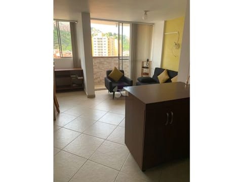 Arriendo Apartamento Amoblado, Parque de Robledo, Medellin