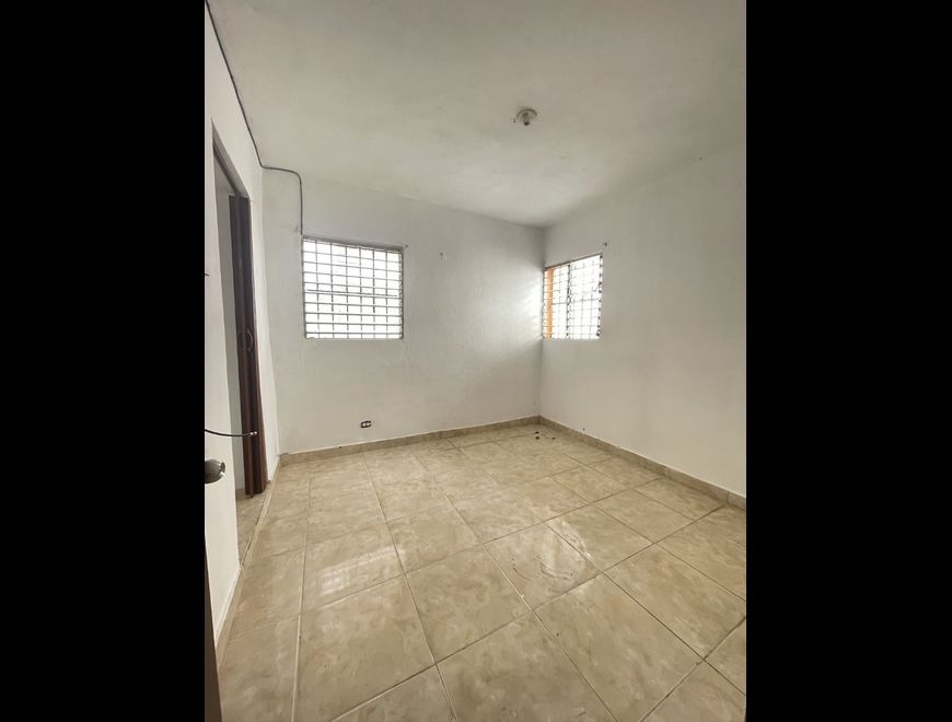 VENDO CASA EN VILLA FARO DE UN NIVEL en Santo Domingo Este (Municipio)