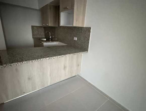 ALQUILO APARTAMENTO EN GASCUE 6 NIVEL en San Pedro de Macorís (Municipio)