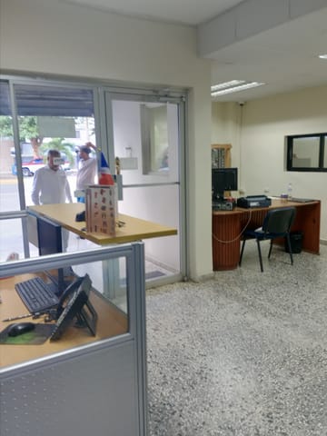 ALQUILO LOCAL COMERCIAL CON NAVE Y ALMACEN en Santo Domingo Este (Municipio)