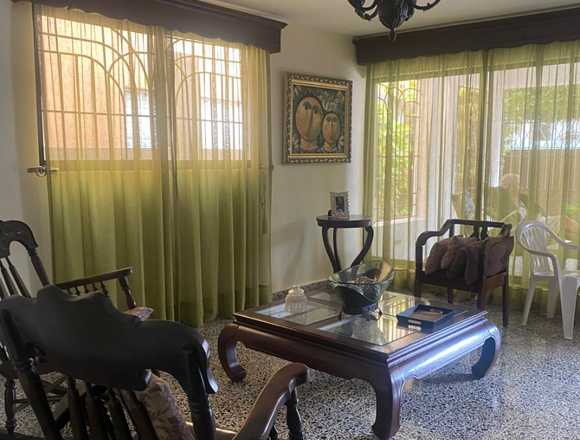 VENDO CASA PROXIMO A LA CARRETERA MELLA en Santo Domingo de Guzmán (Municipio)