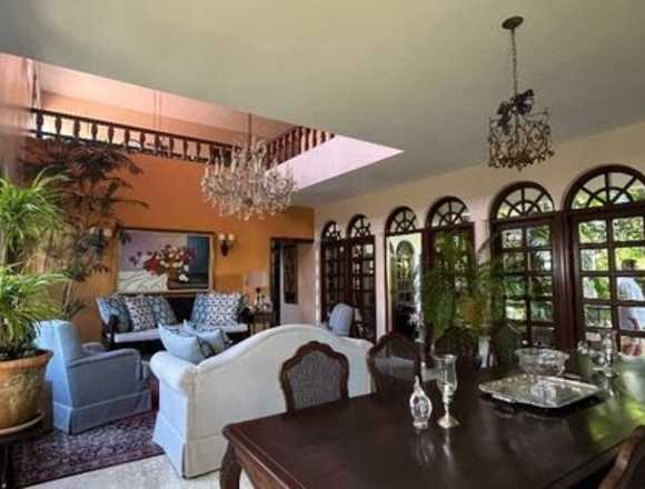 VENDO CASA EN ARROYO HONDO VIEJO CON 2045 METROS en Santo Domingo de Guzmán (Municipio)