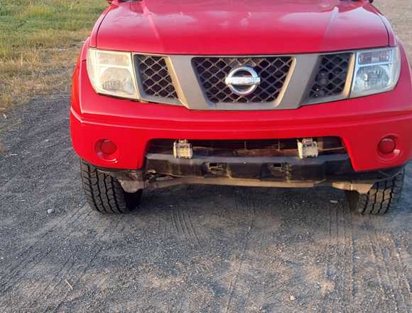 Se vende Nissan Frontier 2011 en Colón (Distrito)