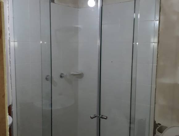 DIVISION DE BAÑO VIDRIO TEMPLADO ESCUADRA en Dosquebradas (Municipio)