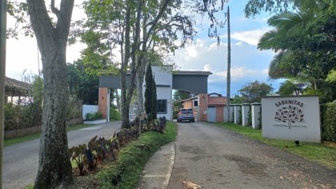 EN VENTA LOTE PEREIRA CONDOMINIO CAMPESTRE SANBANITAS en Pereira (Municipio)