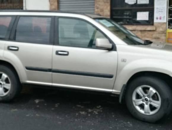 Flamante Nissan Xtrail Classic 4x4 en Quito (Cantón)