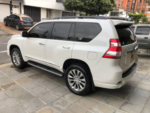 Toyota TXL 4x4 2012