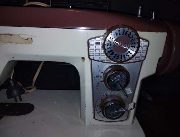 Vendo máquina de coser. Brother en Santiago de Cali (Municipio)