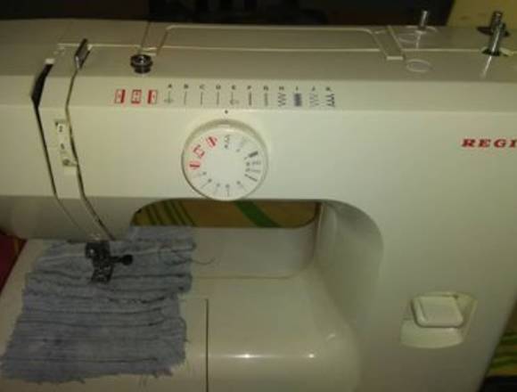 MAQUINA DE COSER MARCA REGINA MUY BUEN ESTADO, en Naguanagua (Municipio)