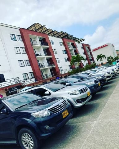 Uniautos, alquiler de vehiculos en el Eje Cafetero. en Pereira (Municipio)