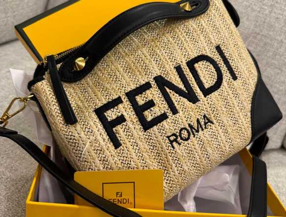 NUEVAS BOLSAS FENDI a solo $1650 envio sin costo