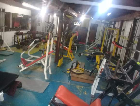 Vendo gimnasio totalmente equipado en Cordoba (Localidad)