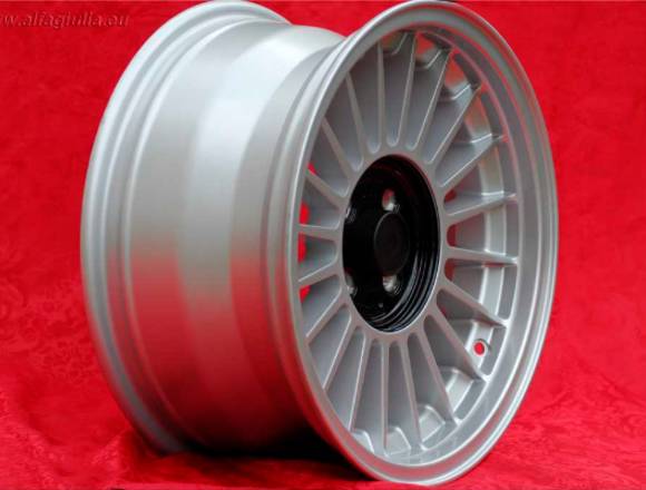BMW Felgen 2 Stk 6x15+2Stk 7x15 4x100 ET12 in Grenzach-Wyhlen (Lokalität)