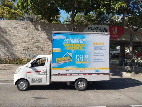 SERVICIO PUBLICIDAD MOVIL CARRO VALLA BARRANQUILLA en Barranquilla (Municipio)