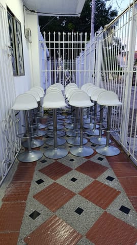 RENTA DE SILLAS BAR O ALTAS PARA EVENTOS EN BARRANQUILLA en Barranquilla (Municipio)