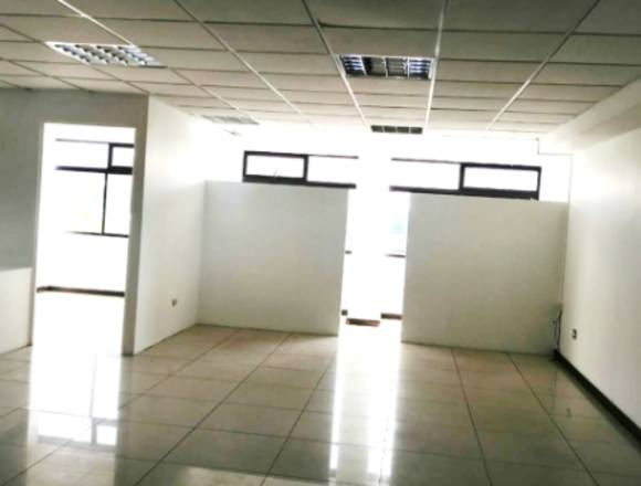 Renta de oficina en Zona 9 Edificio El Cortez en Ciudad de Guatemala (Municipio)