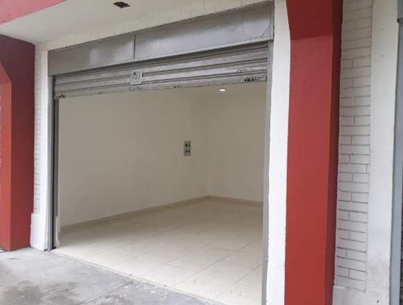 Excelente local comercial Barrio Quirigua