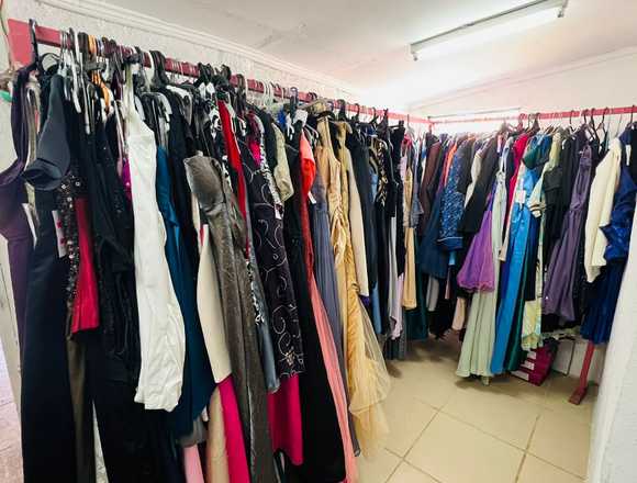 FARDO SACO VESTIDOS DE FIESTA 1° CALIDAD 20 A 25k en Quilpué (Comuna)