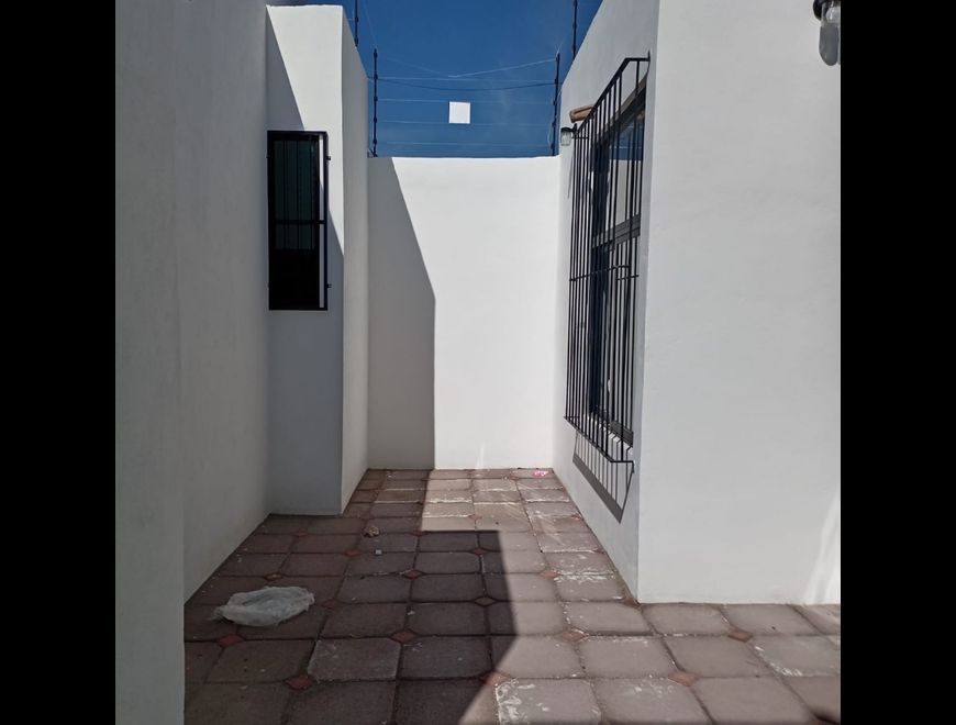 CASA EN RENTA DE DOS RECAMARAS PARA ESTRENAR