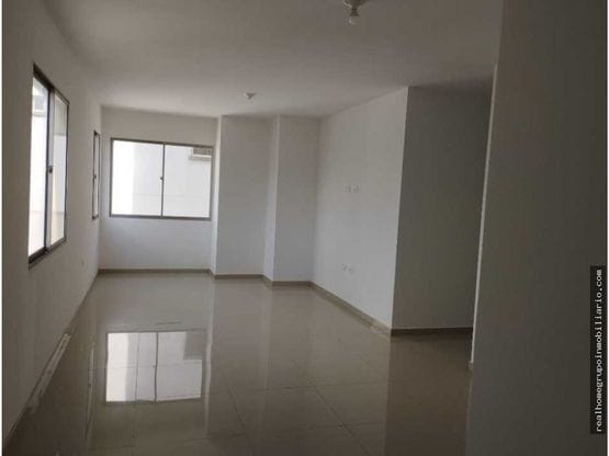 APARTAMENTO EN PORVENIR CERCA AL PARQUE EUGENIO MACIAS