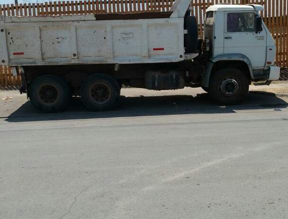 VENDO CAMION POR APURO en Puente Alto (Comuna)
