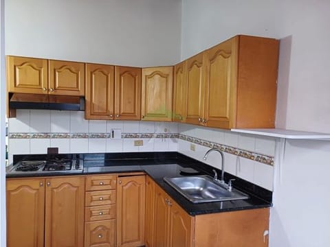 Vendo casa en Itagüí, sector Pilsen