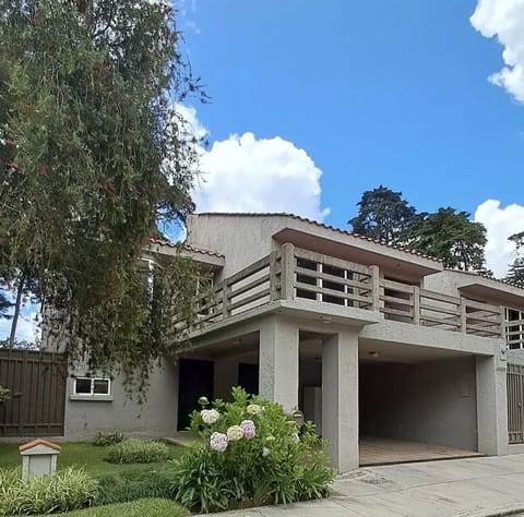 (+1) Casa Villas del Campo en Santa Catarina Pinula (Municipio)