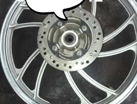 Rueda trasera 17 para moto 110 en Cordoba (Localidad)