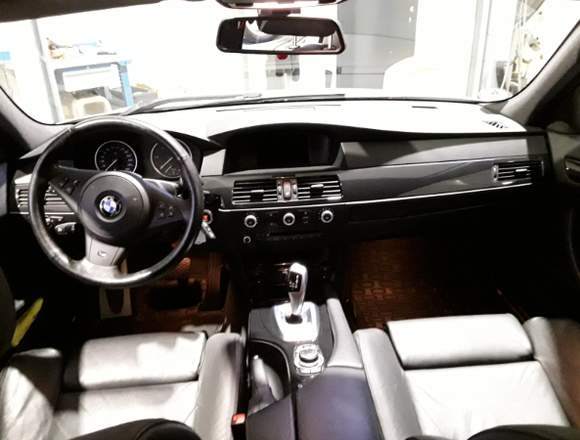 BMW 5er 520 der M Sport 2010, 244.000 km in Bremen (Lokalität)