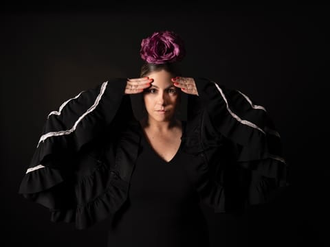 ¿Quieres aprender a bailar Sevillanas o Flamenco? en Barañain (Municipio)