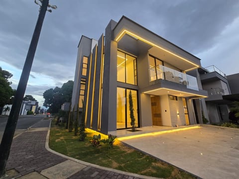 CASA DE LUJO PARA ESTRENAR EN BOCONÓ en Villa del Rosario (Municipio)