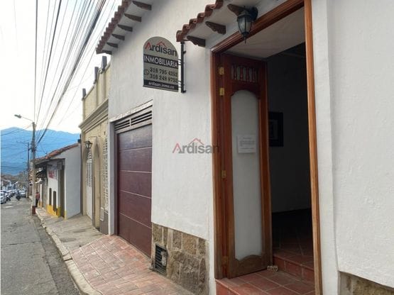 ARRIENDO LOCAL COMERCIAL CENTRAL