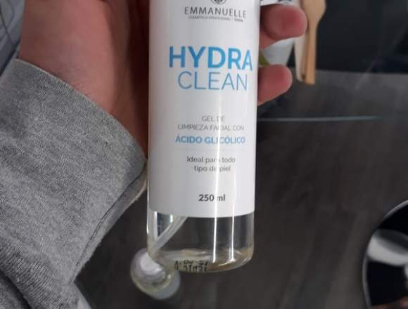 Gel hidratante para manchas en la piel en Santiago (Comuna)
