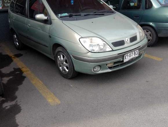 Renault scenic 2004 solo para DESARME en Lo Espejo (Comuna)