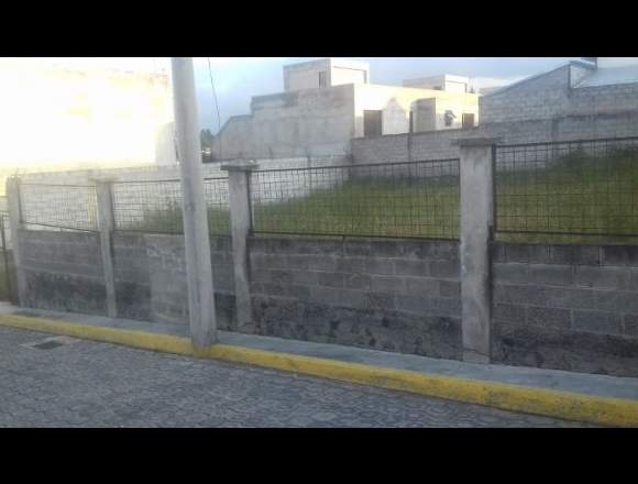 SE VENDE TERRENO DE 400 M2 EN CONJUNTO en Quito (Cantón)