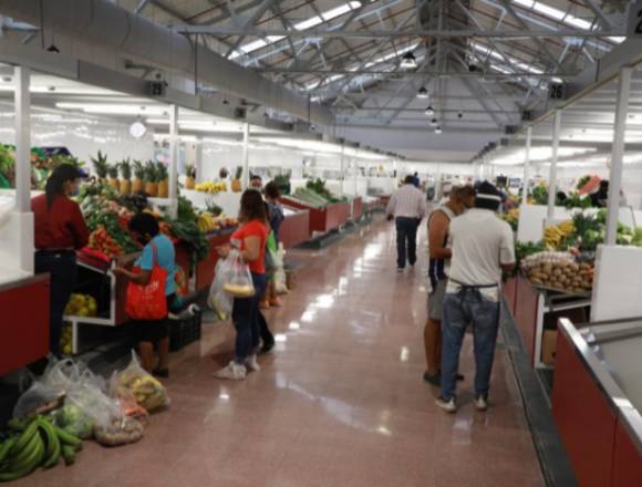 SE REQUIERE DESPACHADOR DE ALIMENTOS en Panamá (Distrito)