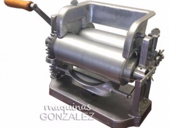 Maquina para hacer tortillas en Ciudad de Guatemala (Municipio)