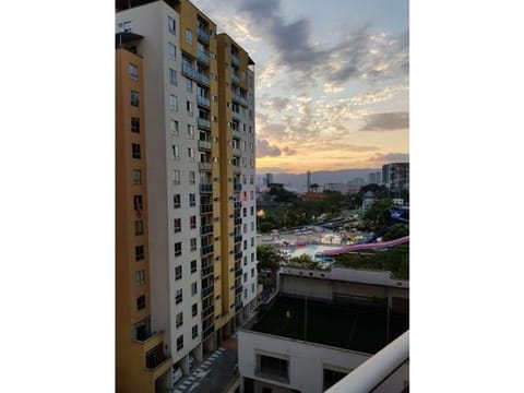 APARTAMENTO CONDOMINIO EL LAGO FLORIDABLANCA