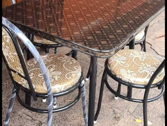 Hermosos juegos de comedor en Luque (Distrito)