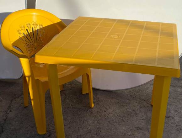 Venta de Mesas Cuadradas de Plástico desmontables en Tepotzotlán (Municipio)