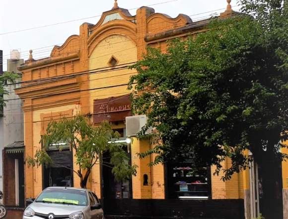 Dueña vende vistoso local en la mejor zona. en Apóstoles (Localidad)