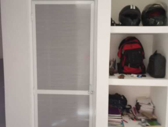 SE VENDE E INSTALA PUERTAS EN PVC O VIDRIO en Palmira (Municipio)