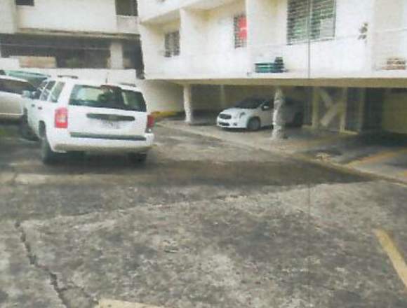 Se Vende Apartamento PH Raymond, El Cangrejo en Panamá (Distrito)