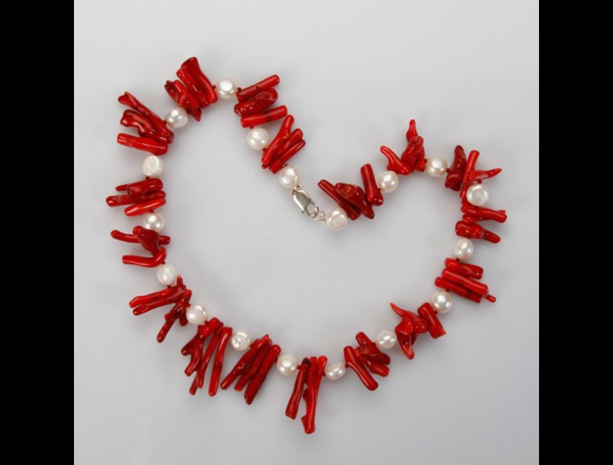 Collar para mujer de coral y perlas en Vila-Real (Municipio)