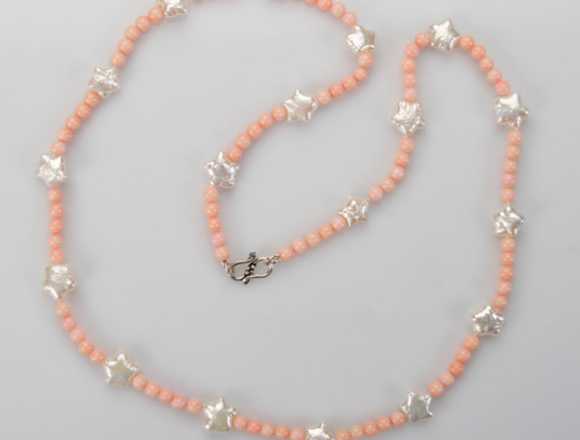Collar para mujer de perlas y coral rosa. en Vila-Real (Municipio)
