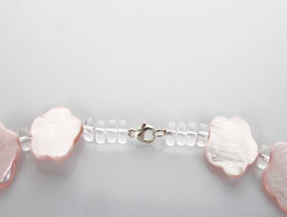 Collar para mujer de nácar y cuarzo en Vila-Real (Municipio)